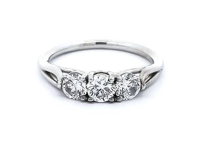 1.02 ctw Trinity Diamond Ring