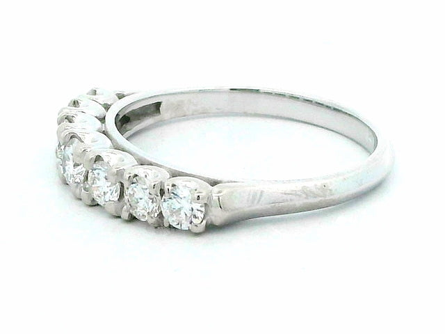0.62 ctw Diamond Band