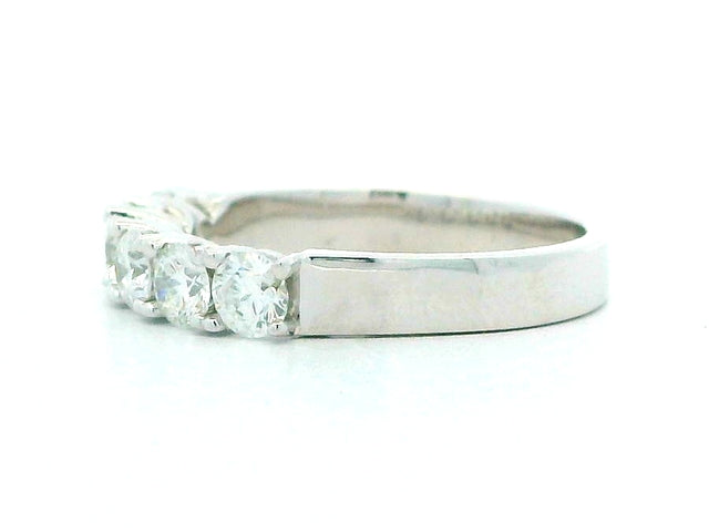 1.25 ctw Diamond Band