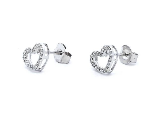 14KT Diamond Heart Earrings