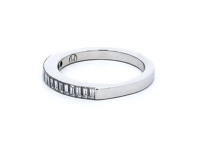 18kw .53ctw  Anniversary Ring