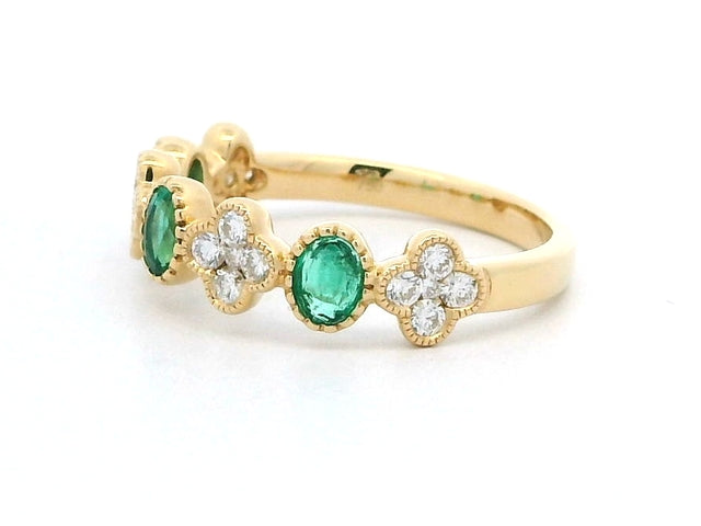 Emerald and Quatrefoil Diamond Ring