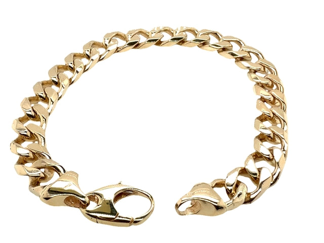 14 Karat Yellow Gold Curb Link Bracelet.